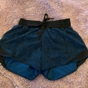 Size 4 TALL Lululemon shorts